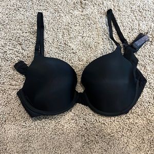 Victoria’s Secret perfect coverage black bra 34C